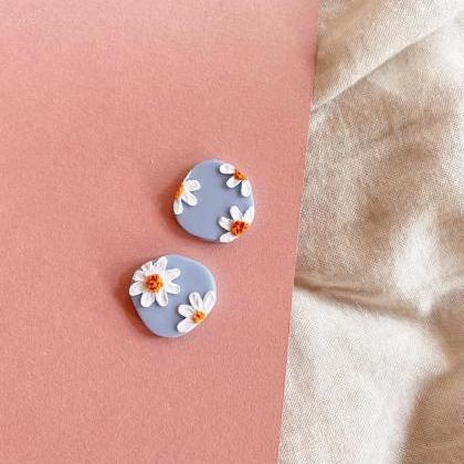 Polymer Clay Studs, Limited Pre-order: Daisies -..