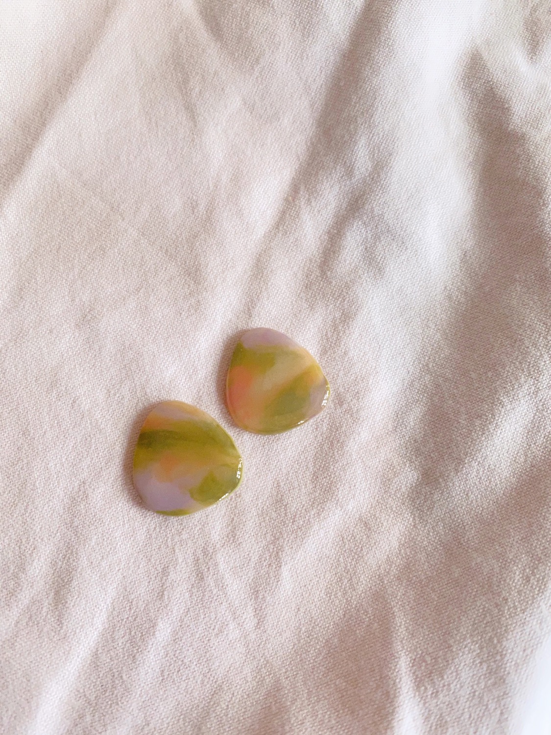 Peach Garden - Onigiri Studs Polymer Clay Earrings